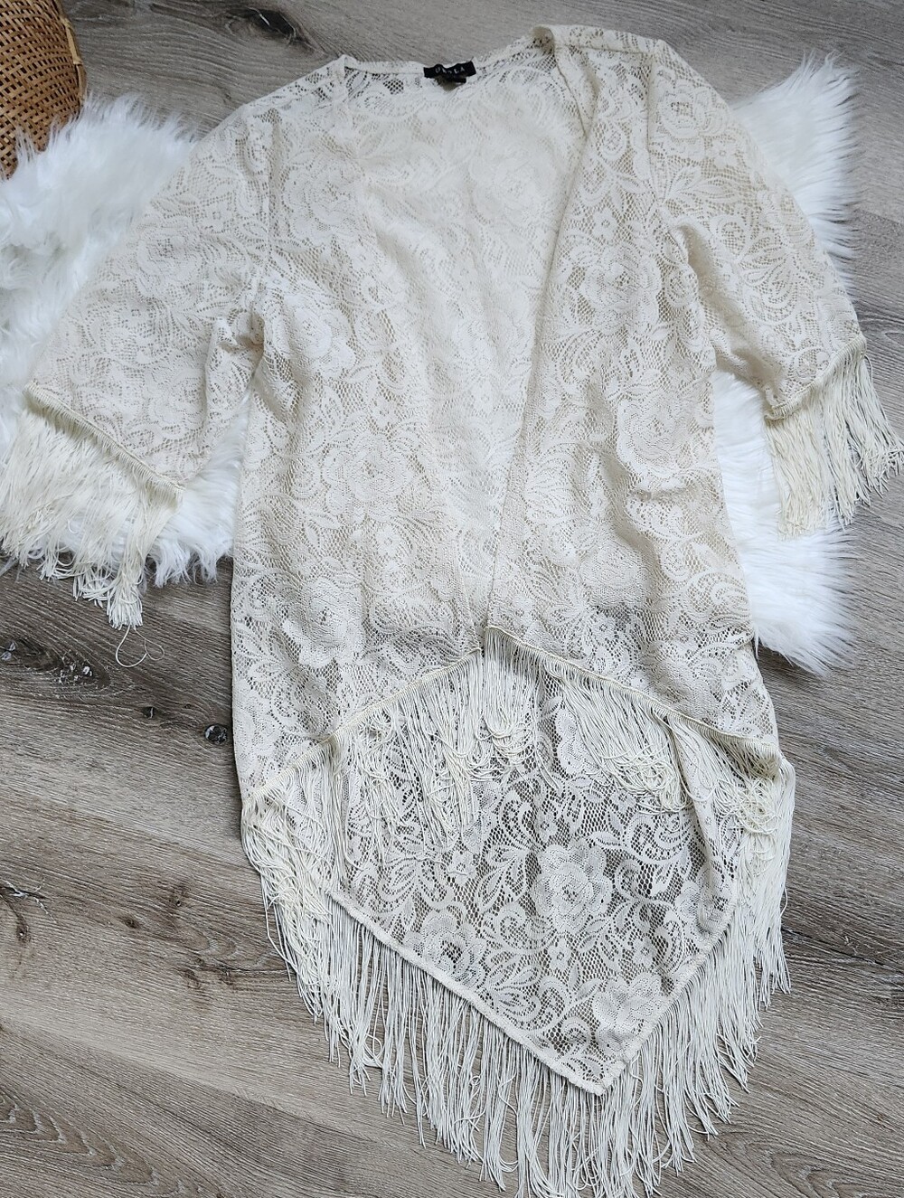 Cream Lace Fringe Kimono